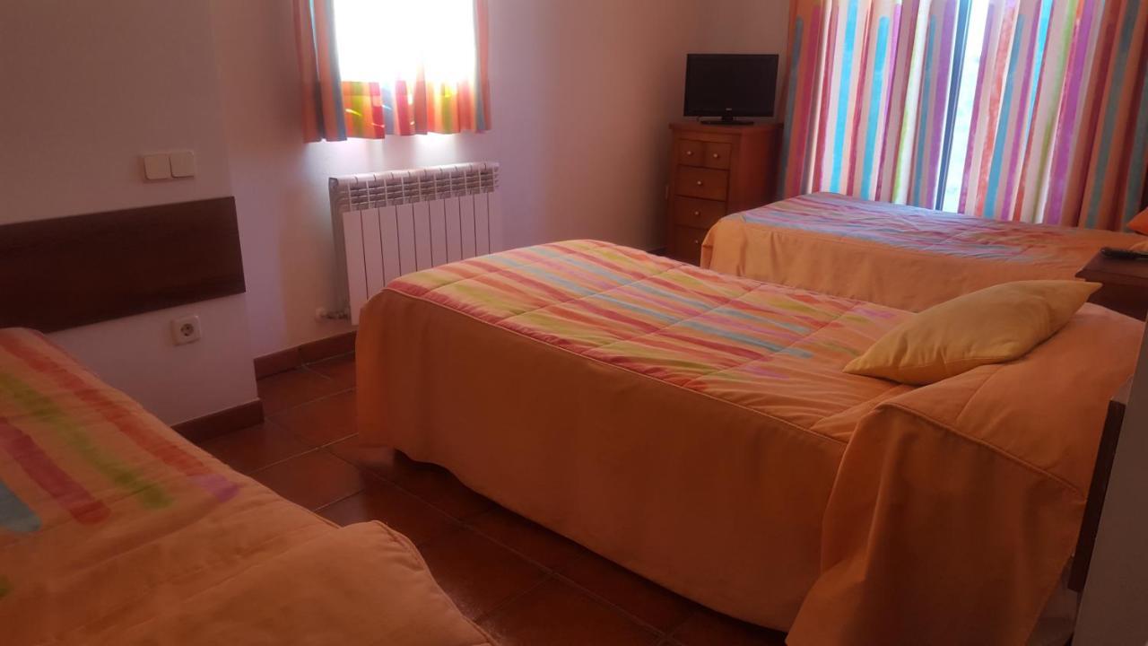 Hospedaje Casa Mariano Segovia Bagian luar foto