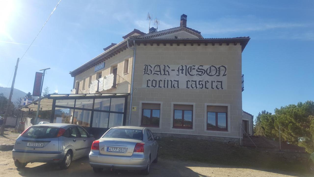 Hospedaje Casa Mariano Segovia Bagian luar foto