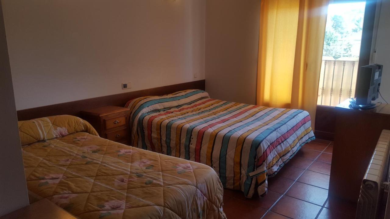 Hospedaje Casa Mariano Segovia Bagian luar foto